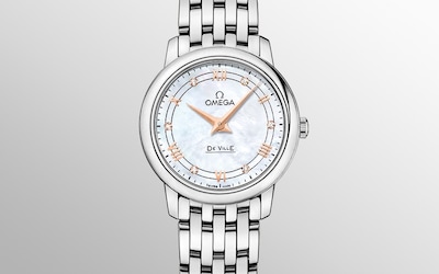 04.Birth-of-the-Dress-Watch image