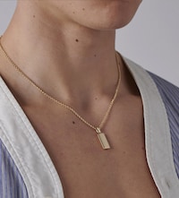 886 by The Royal Mint Necklaces image