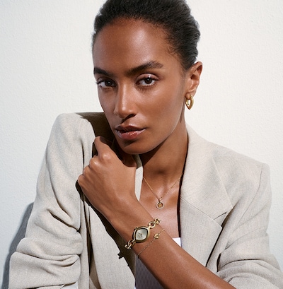 Shop Ladies BOSS Watches on Best Replica Watch
. Image of female model wearing watch. image