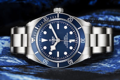 Black-Bay-Navy-Blue.png image