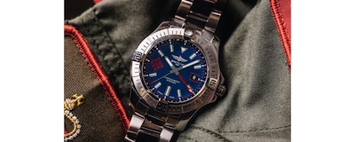 Calibre_RoyalAirForceRedArrows_03-extbg.jpg image