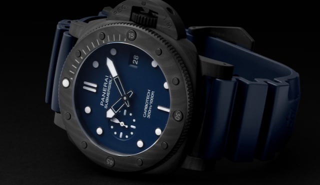 PANERAI SUBMERSIBLE QUARANTAQUATTRO Cat Page.png image