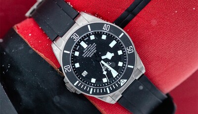 The Top 5 Rubber Watches For Summer image