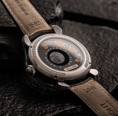 Bremont Hawking Back image