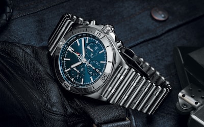 breitling chronomat calibre image