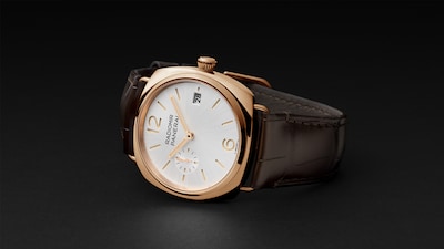 Panerai presents the contemporary Radiomir Quaranta in Goldtech™ - Hero image