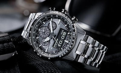 Citizen Atomic Timekeeping watch image