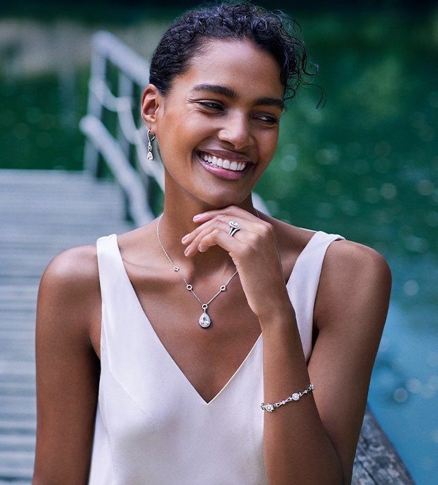 The Contemporary Bride image