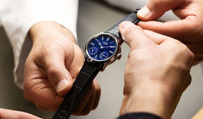 Czapek Watch Image image