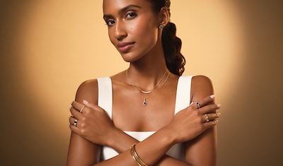 Shop Valentines Day Gifts For Her on Best Luxury
image