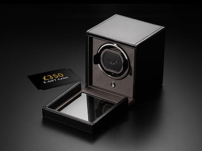 Image of WOLF watch winder and £350 e-gift card image image