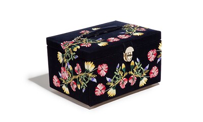 WOLF Zoe Collection image