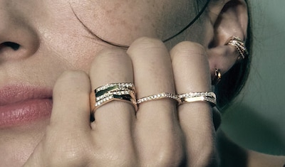 Repossi campaign showing model wearing Repossi rings image