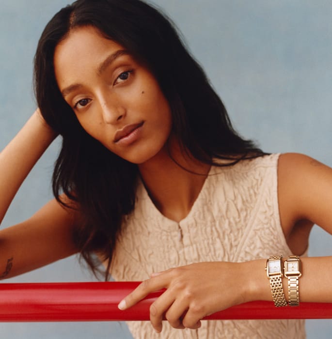 Tory Burch watches at Best Replica Watch
. Image of model wearing watch image