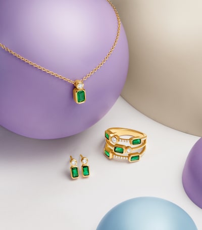 Gemstone jewellery image