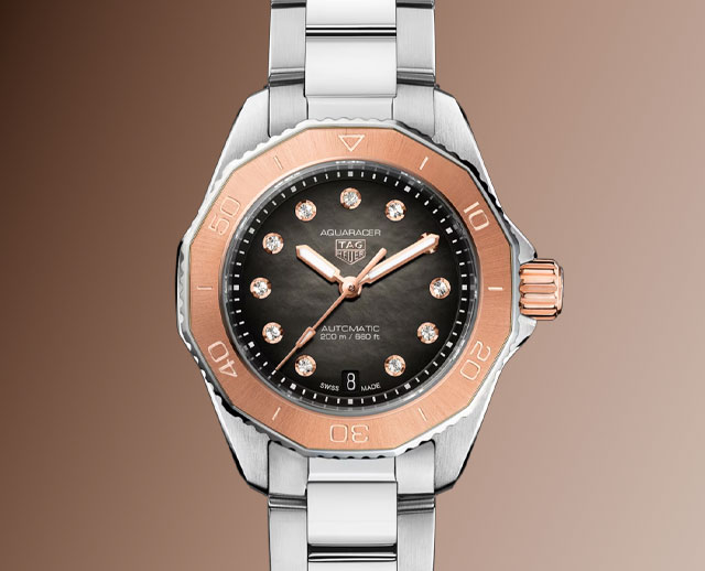 Image of TAG Heuer Aquaracer on gradient background image