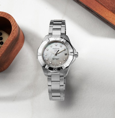 TAG Heuer ladies watch image